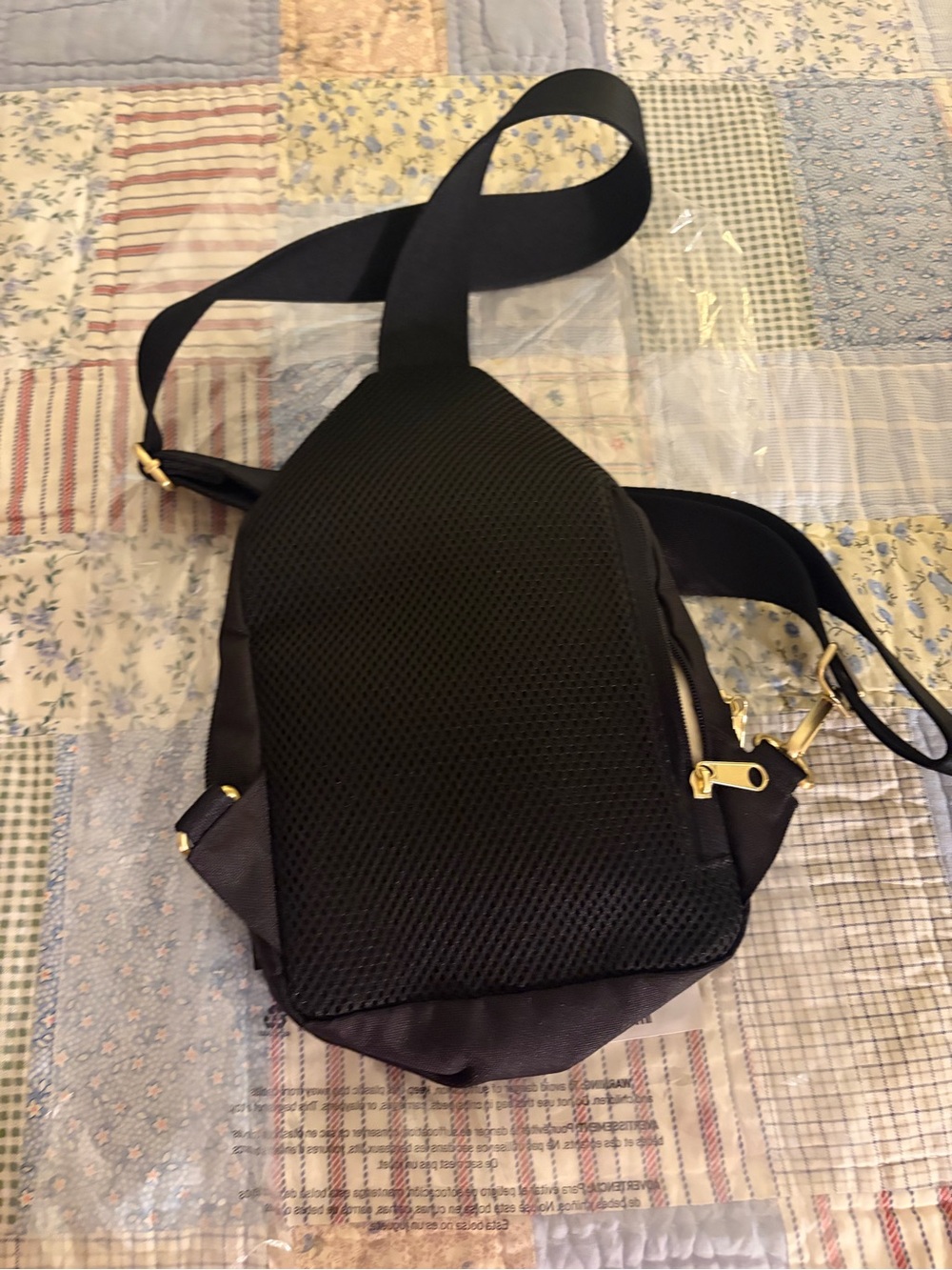 Canvelle Small City Sling Bag - Picture 2 of 6